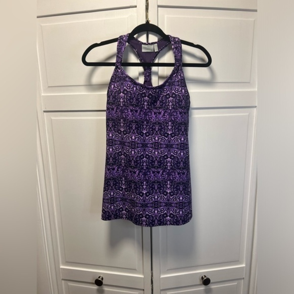 Athleta Racerback Tank Top With Built In Bra Size Small Color Purple Paisley